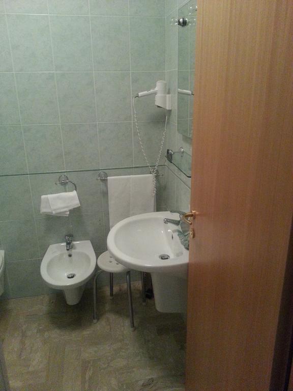 לנצ'יאנו Hotel La Furnacelle מראה חיצוני תמונה