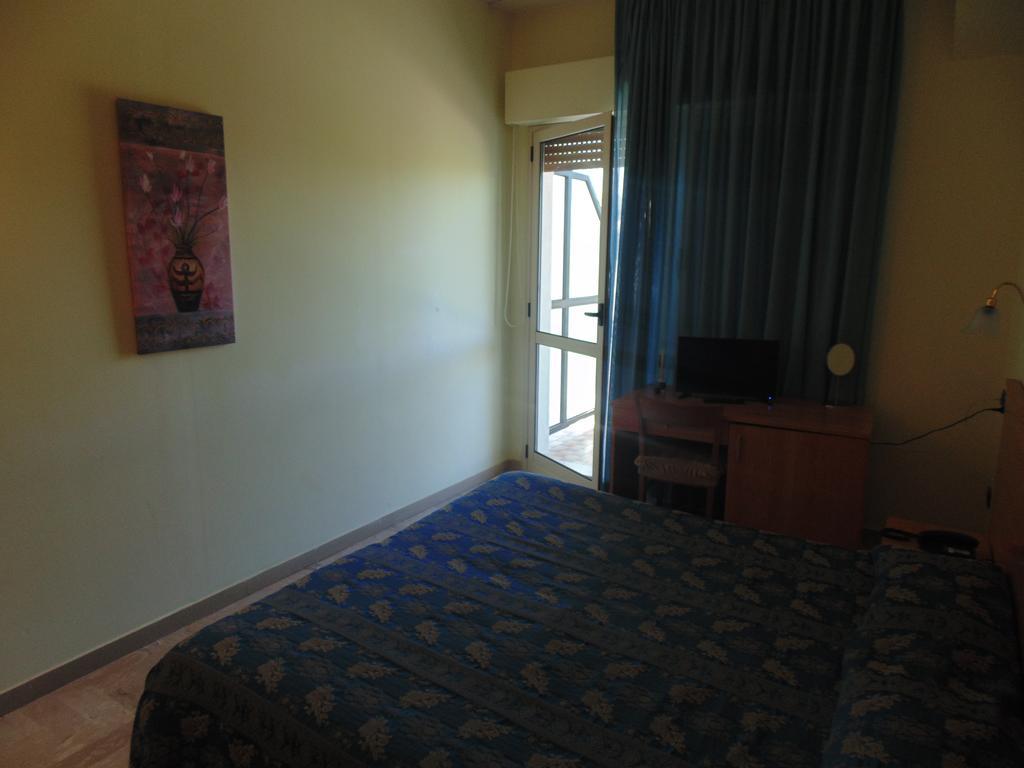 לנצ'יאנו Hotel La Furnacelle מראה חיצוני תמונה