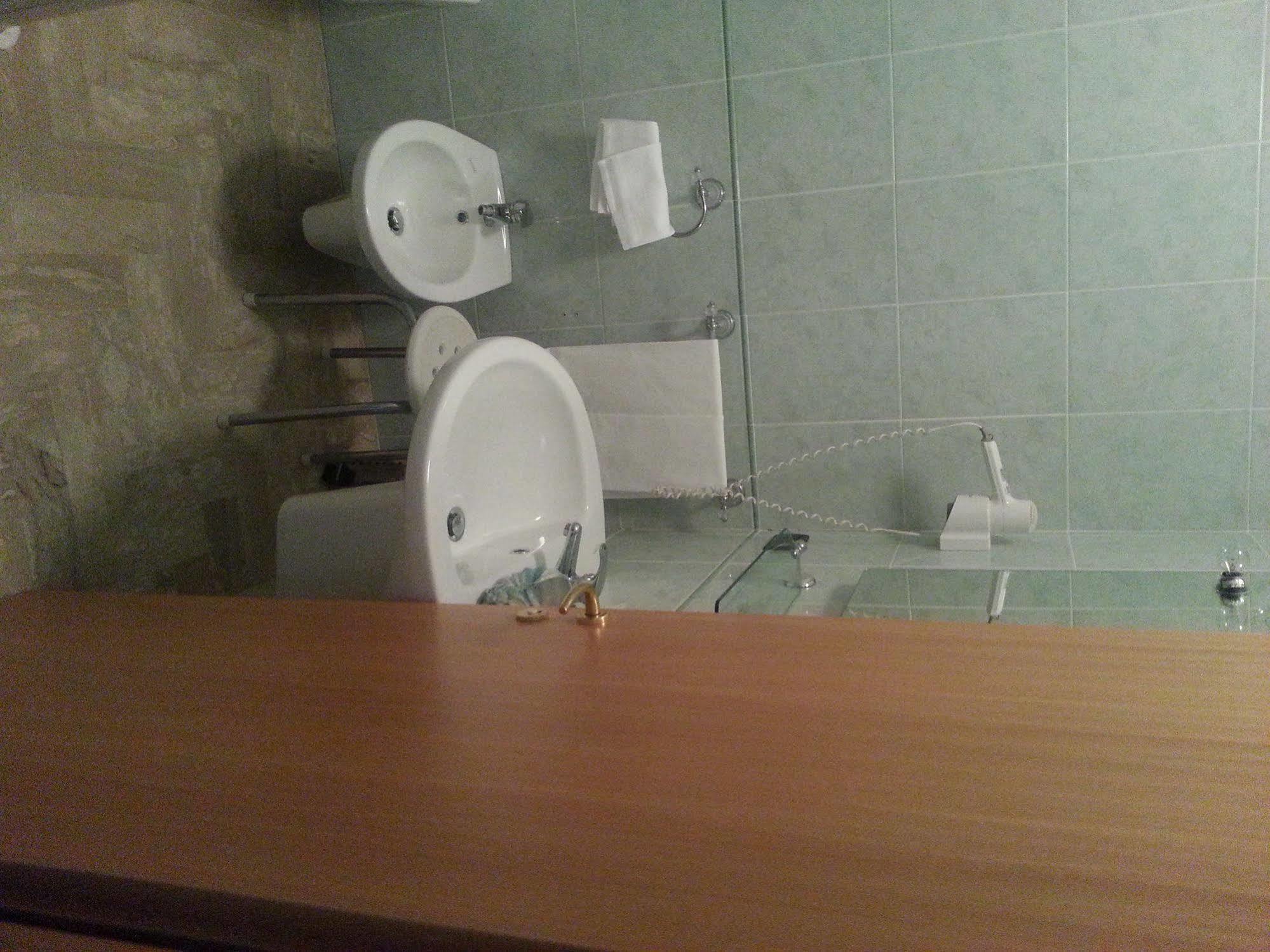 לנצ'יאנו Hotel La Furnacelle מראה חיצוני תמונה